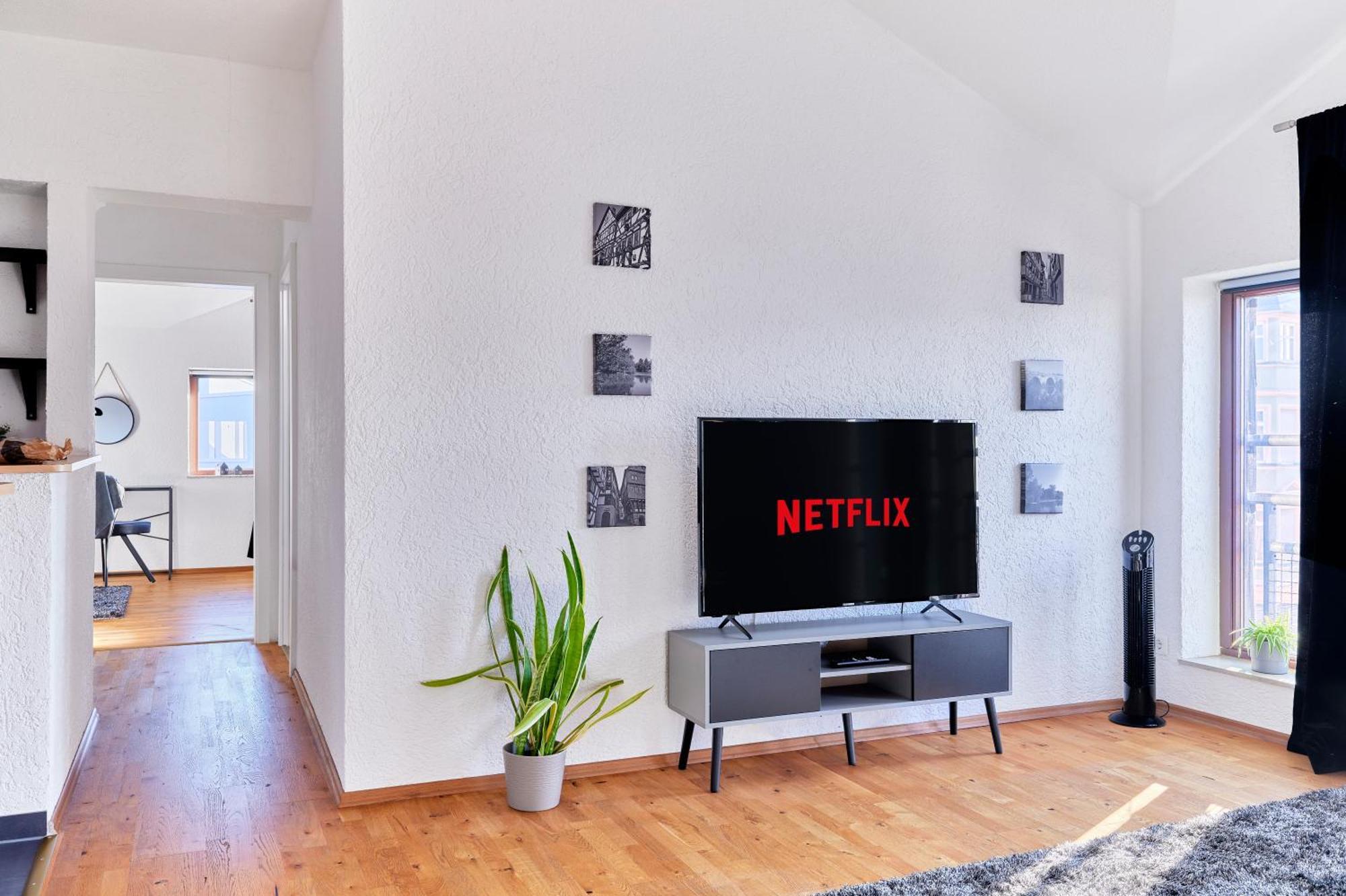 Traumferienwohnung Domblick I Parkplatz Inklusive I Zentral Gelegen I Altstadtnaehe I Netflix Limburg an der Lahn Exterior photo